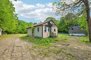 194 Currier Rd, Candia, NH 03034 - Photo 4