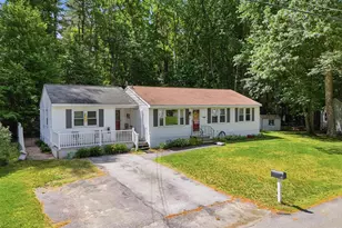 60 Trestle Brook Dr, Nashua, NH 03062 - Photo 2