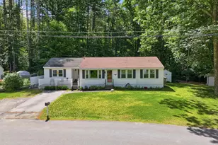60 Trestle Brook Dr, Nashua, NH 03062 - Photo 1