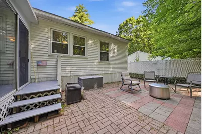 60 Trestle Brook Drive, Nashua, NH 03062 - Photo 10