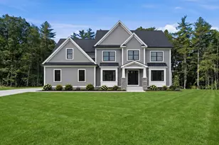 17 Carmel Rd, Pelham, NH 03076 - Photo 1