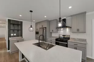 8 Chestnut Rd, North Hampton, NH 03862 - Photo 2
