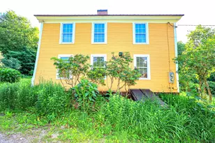 107 Greenfield Rd, New Boston, NH 03070 - Photo 2