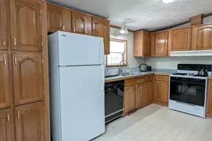 63 Sycamore Blvd, Farmington, NH 03835 - Photo 10