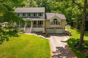 32 Kristin Dr, Derry, NH 03038 - Photo 1