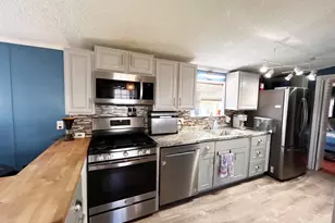 50 Hilton Ave, Exeter, NH 03833 - Photo 4