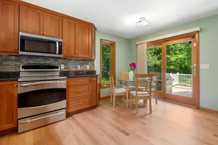 6 Summer Dr, Londonderry, NH 03053 - Photo 16