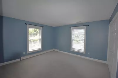2246 Elm Street, Manchester, NH 03104 - Photo 12