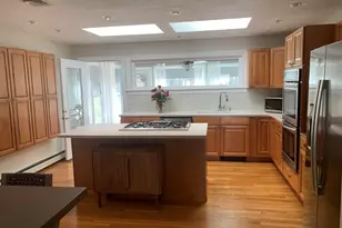 47 Farmington Rd, Nashua, NH 03060 - Photo 8