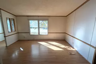 545 Elm St, Milford, NH 03055 - Photo 12