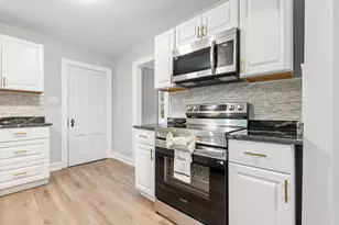 857 Union St, Manchester, NH 03104 - Photo 14