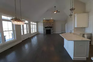 426 Grady Ln, Pembroke, NH 03275 - Photo 6