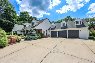 4 Cheney Lane, Plaistow, NH 03865 - Photo 2