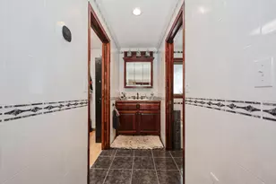 4 Cheney Ln, Plaistow, NH 03865 - Photo 16