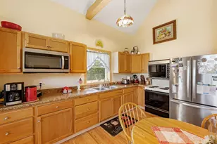 134 Lakeview Ests Rd, Pittsburg, NH 03592 - Photo 18