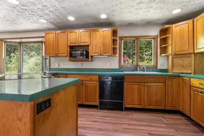 127 Mountain Road, Deerfield, NH 03037 - Photo 14