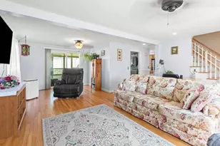 7 Hopi Dr, Nashua, NH 03063 - Photo 14