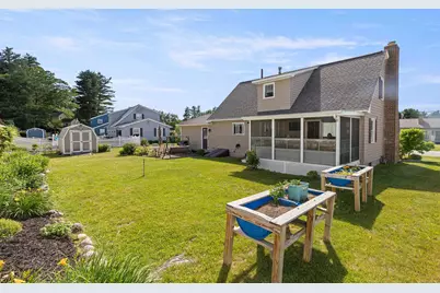 7 Hopi Drive, Nashua, NH 03063 - Photo 32