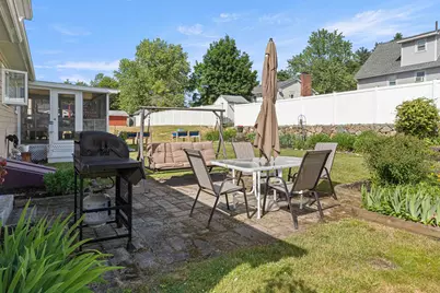 7 Hopi Drive, Nashua, NH 03063 - Photo 28