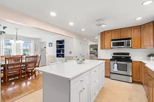 7 Hopi Dr, Nashua, NH 03063 - Photo 8