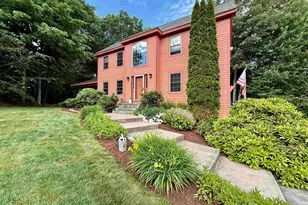 40 Lakewood Dr, Alton, NH 03810 - Photo 1