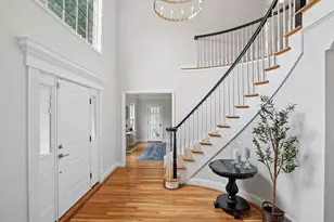 15 Strafford Ln, Bedford, NH 03110 - Photo 4