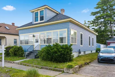 756 Montgomery Street, Manchester, NH 03102 - Photo 2