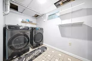 756 Montgomery St, Manchester, NH 03102 - Photo 30
