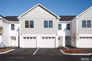 11 Suffolk Dr, Concord, NH 03303 - Photo 1