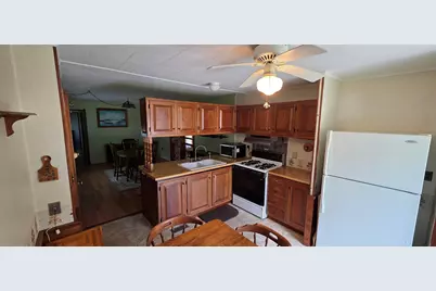 17 Mobile Coach Lane, Mont Vernon, NH 03057 - Photo 2