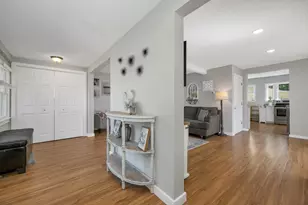 227 Pine St, Laconia, NH 03246 - Photo 4