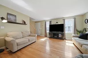 94 Beech Hill Ave, Manchester, NH 03103 - Photo 4