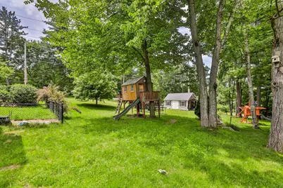 4 Spindlewick Drive, Nashua, NH 03062 - Photo 6