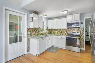 170 Mountain View Dr, Conway, NH 03818 - Photo 10