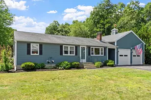 13 Asbury St, Salem, NH 03079 - Photo 2