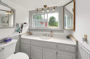 64 N Amherst Rd, Bedford, NH 03110 - Photo 36