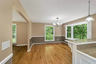 527 North Main Street, Wolfeboro, NH 03894 - Photo 10