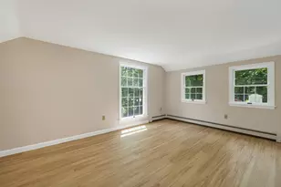 527 N Main St, Wolfeboro, NH 03894 - Photo 22