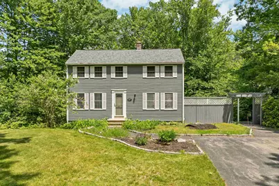 527 North Main Street, Wolfeboro, NH 03894 - Photo 1