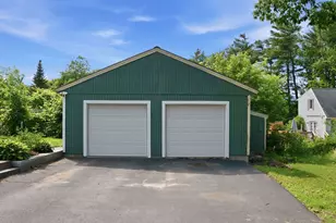 4 Skinner St, Claremont, NH 03743 - Photo 10