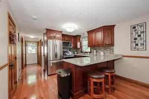 6 Grace Dr, Nashua, NH 03062 - Photo 4