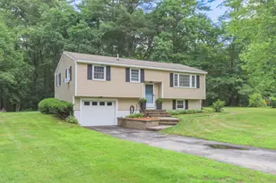 344 Wilsons Crossing Rd, Auburn, NH 03032 - Photo 2