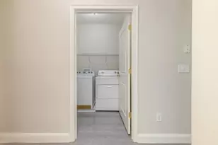 80-7 Carriage Way, Manchester, NH 03102 - Photo 6