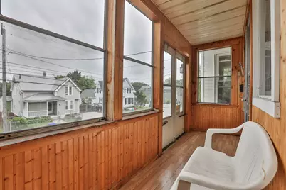516 Lake Avenue, Manchester, NH 03103 - Photo 4