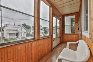 516 Lake Ave, Manchester, NH 03103 - Photo 4