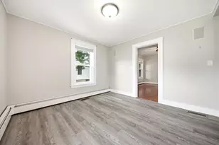 617 Hevey St, Manchester, NH 03102 - Photo 22