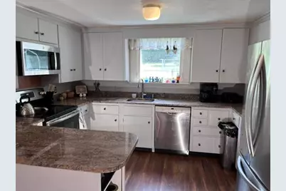 77 Ridge Ave Avenue, Claremont, NH 03743 - Photo 10