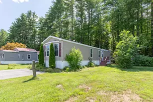 9 Chancellor Dr, Concord, NH 03303 - Photo 1
