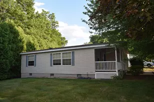 19 Harmony Way, Manchester, NH 03104 - Photo 2