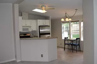 19 Harmony Way, Manchester, NH 03104 - Photo 6